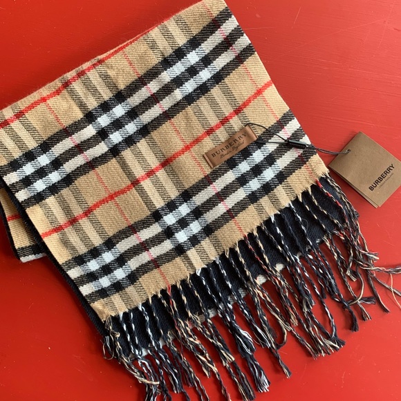 reversible burberry scarf